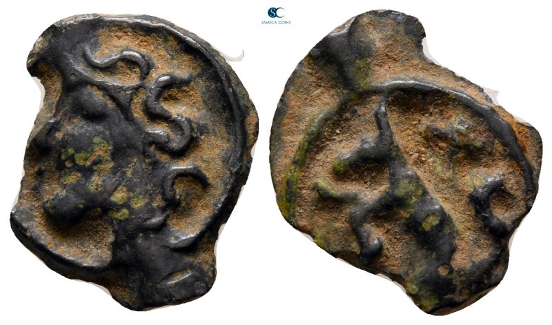 Southern Gaul. Carnutes 80-30 BC. 
Potin

16 mm., 1,30 g.



very fine