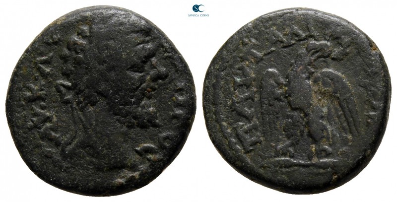 Thrace. Pautalia. Septimius Severus AD 193-211. 
Bronze Æ

17 mm., 4,03 g.
...