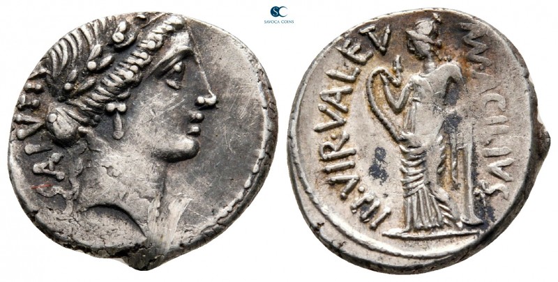 Man. Acilius Glabrio 49 BC. Rome
Denarius AR

18 mm., 3,86 g.



very fin...