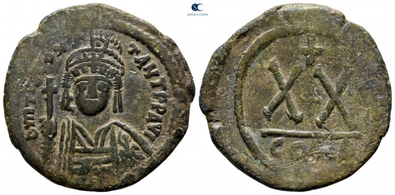 Tiberius II Constantine AD 578-582. Constantinople
Half follis Æ

30 mm., 7,6...
