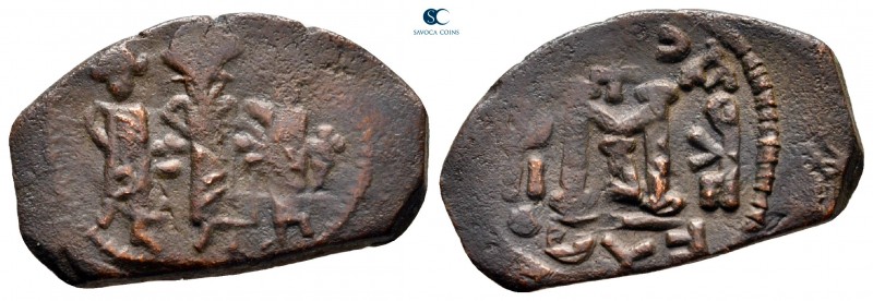 Heraclius & H.Constantine & Martina AD 610-641. Mint in Cyprus
Follis Æ

23 m...