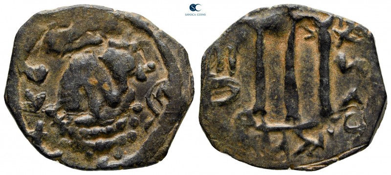 Early Caliphate circa AD 636-660. 
Fals Æ

24 mm., 4,09 g.



nearly very...