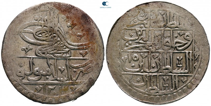 Turkey. Qustantînîya (Constantinople). Selim III AD 1789-1807.
2 Kurush

44 m...