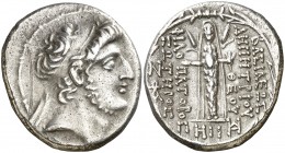 (95-94 a.C.). Imperio Seléucida. Demetrio III, Eukairos (97-87 a.C.). Damasco. Tetradracma. (S. 7191 var) (CNG. IX, 1305). 15,49 g. Incisión en anvers...