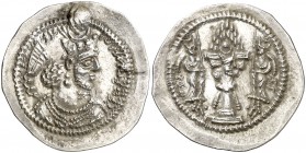 Imperio Sasánida. Varahran V. RD (Rayy). Dracma. (Mitchiner A. & C. W. 955 var). 4,17 g. Ex Savoca 15/09/2019, nº 88. EBC-.