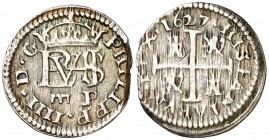1627. Felipe IV. Segovia. P. 1/2 real. (AC. 620). 1,47 g. Acueducto de dos arcos. Defecto de cospel. (MBC+).