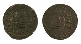 1661 y 1663. Felipe IV. Sevilla. R. 8 maravedís. Lote de 2 monedas. A examinar. MBC/MBC+.