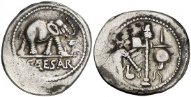 (54-51 a.C.). Julio César. Denario. (Spink 1399) (S. 49) (Craw. 443/1). 3,68 g. MBC.