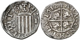 1612. Felipe III. Zaragoza. 1 real. (AC. 577) (Cru.C.G. 4405b). 3 g. Golpecitos. Escasa. MBC/MBC+.