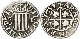 1651. Felipe IV. Zaragoza. 1 real. (AC. 826.2) (Cru.C.G. 4489). 3,08 g. Acuñación redonda. Escasa. MBC/MBC-.