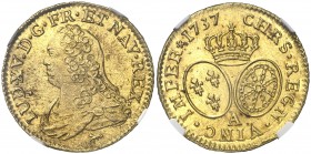1737. Francia. Luis XV. A (París). 1 luis de oro. (Fr. 461) (Kr. 489.1). AU. En cápsula de la NGC como MS63, nº 4344962-006. Bella. Precioso color. Ra...