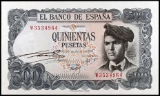 1971. 500 pesetas. (Ed. D74a) (Ed. 473a). 23 de julio, Verdaguer. Serie W. Con la firma manuscrita de Luis Coronel de Palma, gobernador del Banco de E...