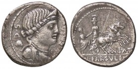 ROMANE REPUBBLICANE - FARSULEIA - L. Farsuleius Mensor (75 a.C.) - Denario - Busto della Libertà a d.; dietro, un cappello frigio /R Roma su biga a d....