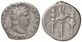 ROMANE IMPERIALI - Nerone (54-68) - Denario - Testa laureata a d. /R Aquila legionaria tra due insegne militari C. 356; RIC 60 (AG g. 3,21)
qBB