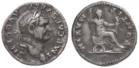 ROMANE IMPERIALI - Vespasiano (69-79) - Denario - Busto laureato a d. /R Vespasiano seduto a d. con scettro e ramo d'ulivo C. 387; RIC 85 (AG g. 3,21)...