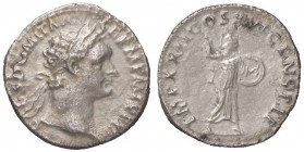 ROMANE IMPERIALI - Domiziano (81-96) - Denario - Busto laureato a d. /R Minerva stante a d. con lancia e scudo C. 280 (AG g. 2,63)
BB