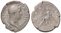 ROMANE IMPERIALI - Adriano (117-138) - Denario - Testa laureata a d. /R La Vittoria seduta a s. con corona e palma C. 363; RIC 345 (AG g. 3,31)
qBB
