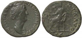 ROMANE IMPERIALI - Faustina I (moglie di A. Pio) - Sesterzio - Busto drappeggiato a d. /R La Concordia seduta a s. con patera appoggiata a una cornuco...