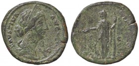ROMANE IMPERIALI - Faustina II (moglie di M. Aurelio) - Sesterzio - Busto drappeggiato e diademato a d. /R Giunone stante a s. con patera e scettro; a...