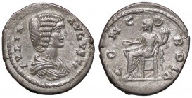 ROMANE IMPERIALI - Giulia Domna (moglie di S. Severo) - Denario - Busto a d. /R La Concordia seduta a s. con patera e doppia cornucopia C. 21; RIC S63...