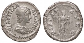 ROMANE IMPERIALI - Plautilla (moglie di Caracalla) - Denario - Busto a d. /R La Pietà stante di fronte con scettro e un infante C. 16; RIC 367 (AG g. ...