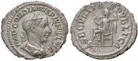 ROMANE IMPERIALI - Gordiano III (238-244) - Denario - Busto laureato e drappeggiato a d. /R La Sicurezza seduta a s. con scettro, con la s. sostiene l...