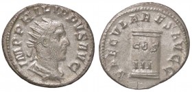 ROMANE IMPERIALI - Filippo I (244-249) - Antoniniano - Busto radiato e drappeggiato a d. /R Cippo inscritto C. 193; RIC 24c (AG g. 3,97)
qSPL