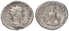 ROMANE IMPERIALI - Erennio Etrusco (251) - Antoniniano - Busto radiato e drappeggiato a d. /R Strumenti sacrificali C. 14; RIC 143 (AG g. 3,2)
BB/BB+