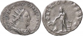 ROMANE IMPERIALI - Valeriano I (253-260) - Antoniniano - Busto radiato e drappeggiato a d. /R Apollo nudo stante a s. con ramo d'ulivo e lira C. 17; R...