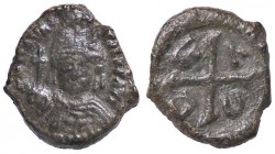 BIZANTINE - Maurizio Tiberio (582-602) - Decanummo (Catania) - Busto frontale /R Numerale X D'Andrea 46 (AE g. 3,09)
BB+
