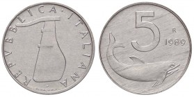 REPUBBLICA ITALIANA - Repubblica Italiana (monetazione in lire) (1946-2001) - 5 Lire 1989 Mont. 34 NC IT Asse spostato di 180°
FDC