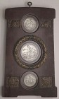 MEDAGLIE - CITTA' - Torino - Trittico Soc. Scuole San Carlo AG Su cornice lignea
Ottimo