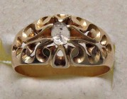 VARIE - Gioielli da antiquariato Anello in oro 12 kt con diamante 0,10 ct, gr. 4,08
Ottimo
