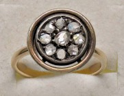 VARIE - Gioielli da antiquariato Anello in oro 18 kt con diamanti, gr. 4,47
Ottimo