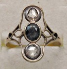VARIE - Gioielli da antiquariato Anello in oro 18 kt con zaffiro e brillanti 0,20 ct, gr. 2,65
Ottimo