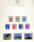 EUROPA - GRAN BRETAGNA - Posta Ordinaria 1970-1987 - Collezione completa + BF e tasse montata su due album GBE
NN