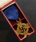 III Rzesza, Krzyż za 40 lat służby w oryginalnym pudełku