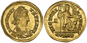 Honorius (393-423), solidus, Rome, 404-416, D N HONORIVS P F AVG, diademed, draped and cuirassed bust right, rev., VICTORIA AVGGG, emperor standing ri...