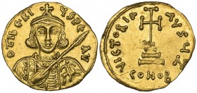 Tiberius III (698-705), solidus, Constantinople, facing bust with spear and shield, rev., cross potent on three steps; officina Z, 4.42g (DO 1; S. 136...