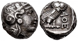 Attica. Tetradracma. 480-407 a.C. Atenas. (Gc-2526). (Cy-2031). Rev.: Lechuza a derecha, mirando de frente con rama de olivo y creciente, delante AOE....