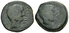 Ilurco. As. 50 a.C. Pinos Puente (Granada). (Abh-1566). (Acip-2315). (C-1). Anv.: Cabeza masculina a derecha, delante leyenda ILVRCON . Rev.: Cabeza m...