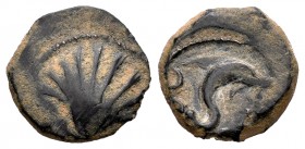 Arse-Saguntum. Sextante. 170-20 a.C. Sagunto (Valencia). (Abh-2064). (Acip-1979). Anv.: Concha. Rev.: Delfín a derecha, encima creciente, debajo letra...