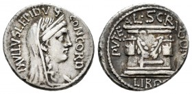 Aemilia. Paullus Aemilius Lepidus. Denario. 62 a.C. Roma. (Ffc-129). (Craw-417/1a). (Cal-94). Anv.: Cabeza velada y diademada de la Concordia a derech...