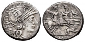Antestia. Caius Antestius. Denario. 146 a.C. Taller Auxiliar de Roma. (Ffc-147). (Craw-219/1c). (Cal-125). Anv.: Cabeza de Roma a derecha, delante: X,...