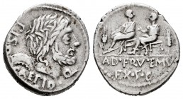 Calpurnia. L. Calpurnius Piso y Q. Sevilius Caepius. Denario. 100 a.C. Taller Auxiliar de Roma. (Ffc-226). (Craw-330/1a). (Cal-301). Anv.: Cabeza laur...