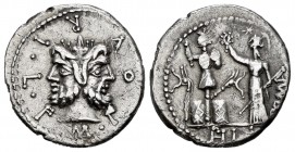 Furia. M. Furius L.f. Philus. Denario. 119 a.C. Italia Central. (Ffc-730). (Craw-281/1). (Cal-600). Anv.: Cabeza de Jano bifonte. Ley./M. FOVRI. L.F. ...