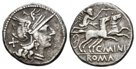 Maiania. C. Maianius. Denario. 153 a.C. Roma. (Ffc-832). (Craw-203/1a). (Cal-917). Anv.: Cabeza de Roma a derecha, detrás: X. Rev.: Victoria con látig...