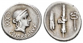 Norbana. C. Norbanus. Denario. 83 a.C. Roma. (Ffc-943). (Craw-357/1b). (Cal-1049). Anv.: Cabeza diademada de Venus a derecha, detrás: número, C. NORBA...
