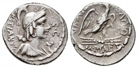 Plaetoria. M. Plaetorius M.f. Cestianus. Denario. 67 a.C. Roma. (Ffc-969). (Craw-409/1). (Cal-1106). Anv.: Cabeza con casco de la diosa Vacuna a derec...