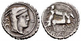 Procilia. L. Procilius f. Denario. 80 a.C. Sur de Italia. (Ffc-1082). (Craw-379/2). (Cal-1225). Anv.: Cabeza de Juno Sospita, tocado con piel de cabra...